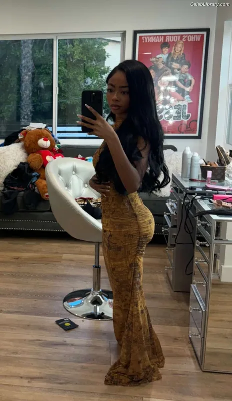 Skai Jackson photo 13 of 274