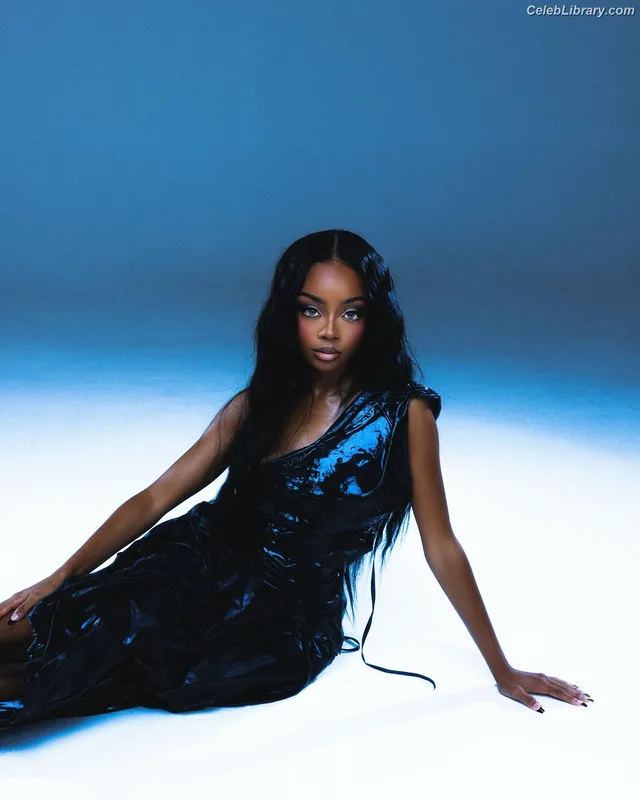 Skai Jackson photo 23 of 274