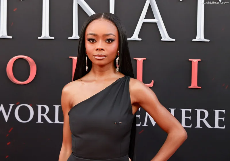 Skai Jackson photo 5 of 274