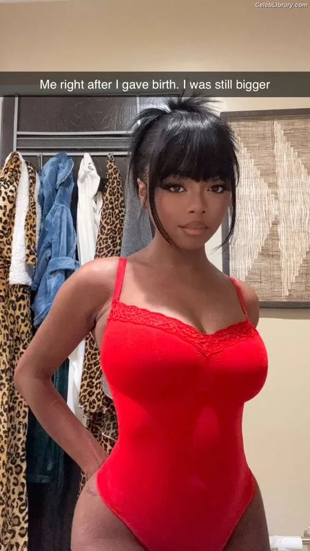 Skai Jackson photo 10 of 274