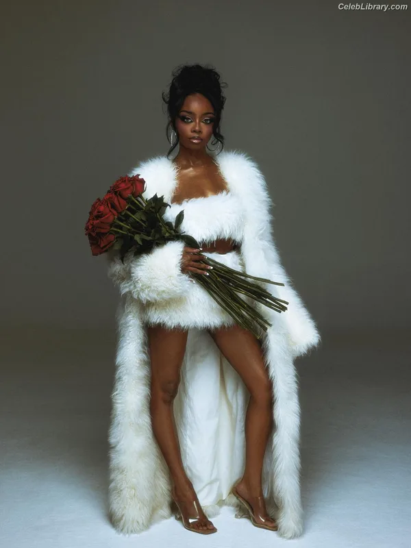 Skai Jackson photo 16 of 274