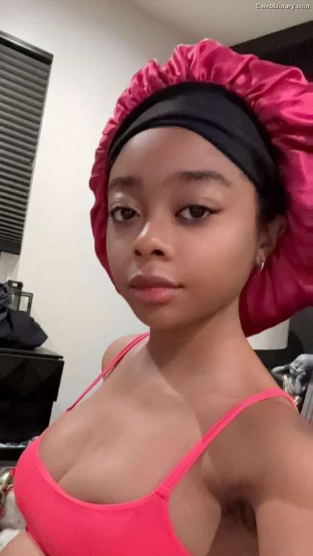 Skai Jackson photo 5 of 274