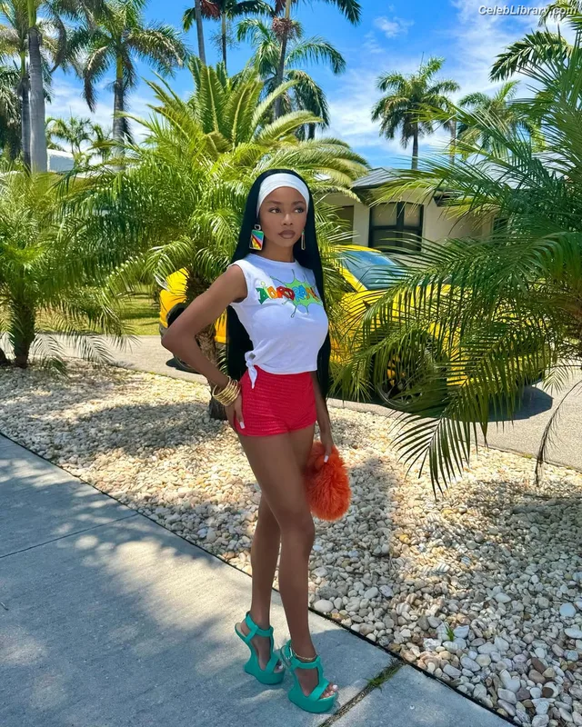 Skai Jackson photo 4 of 274