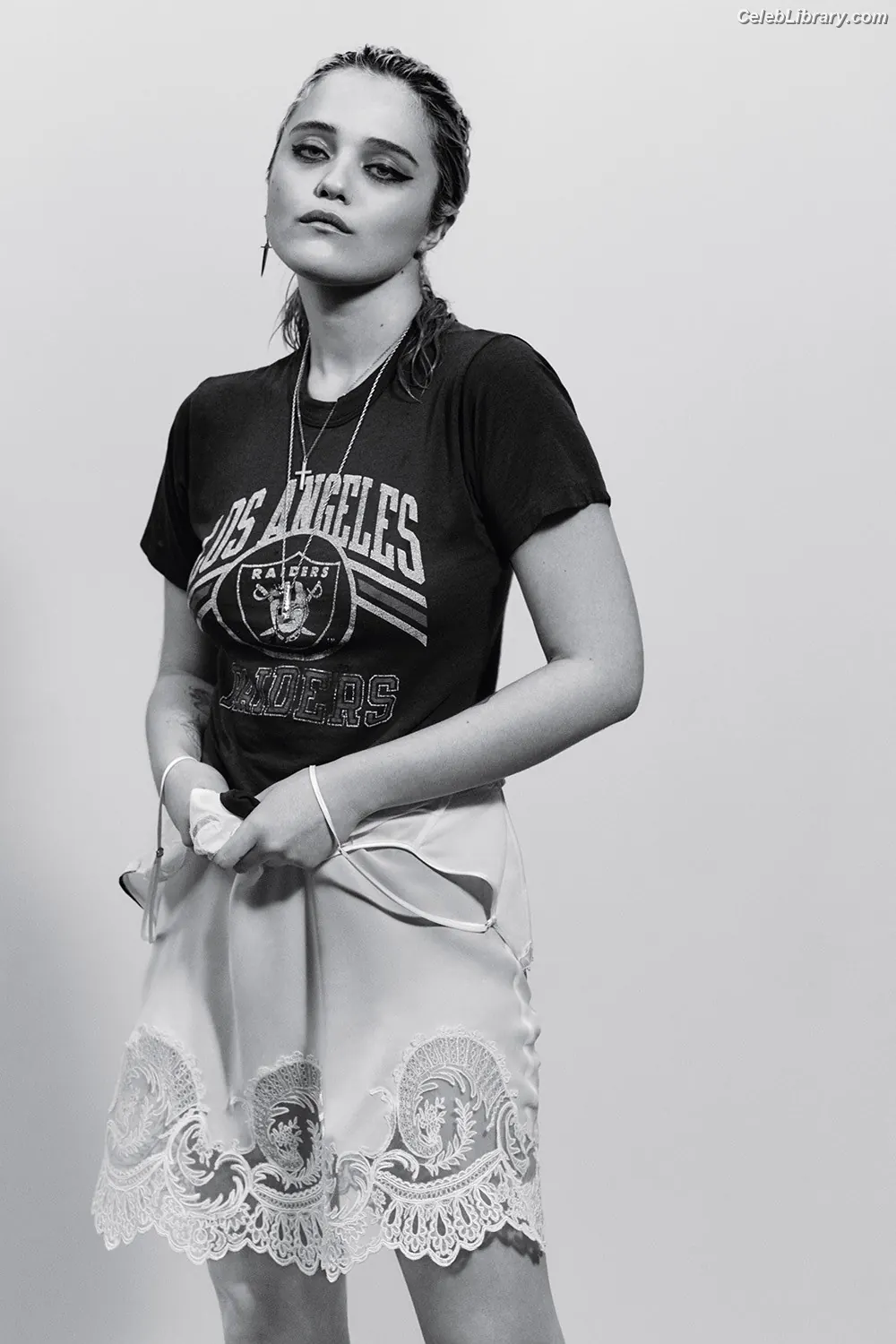 Sky Ferreira photo 22 of 34