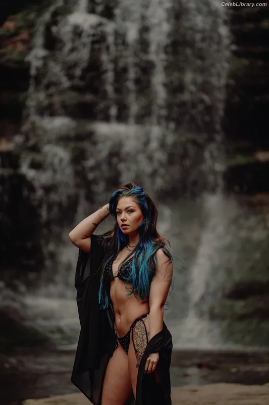 Skye Blue photo 5 of 1133