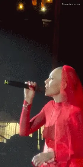 Skylar Grey photo 7 of 98