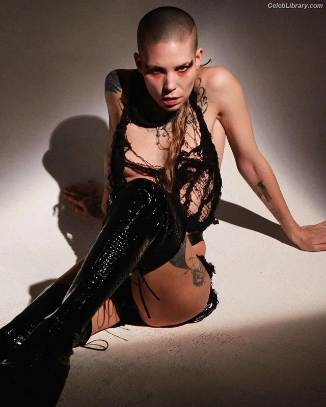 Skylar Grey photo 12 of 94