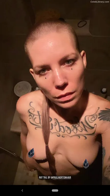 Skylar Grey photo 1 of 94