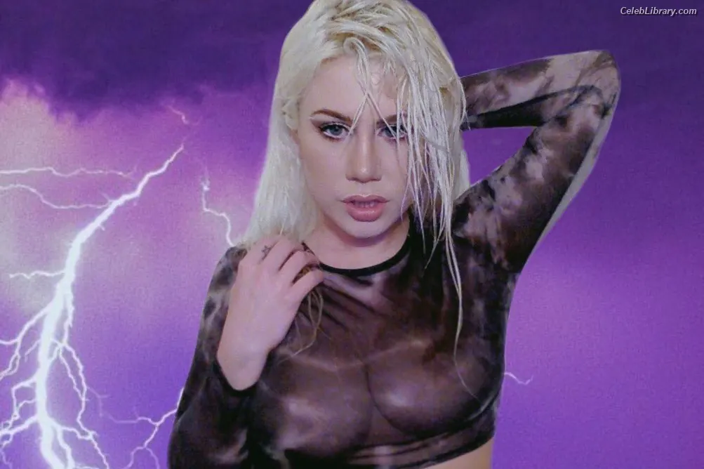 Slayyyter photo 4 of 165