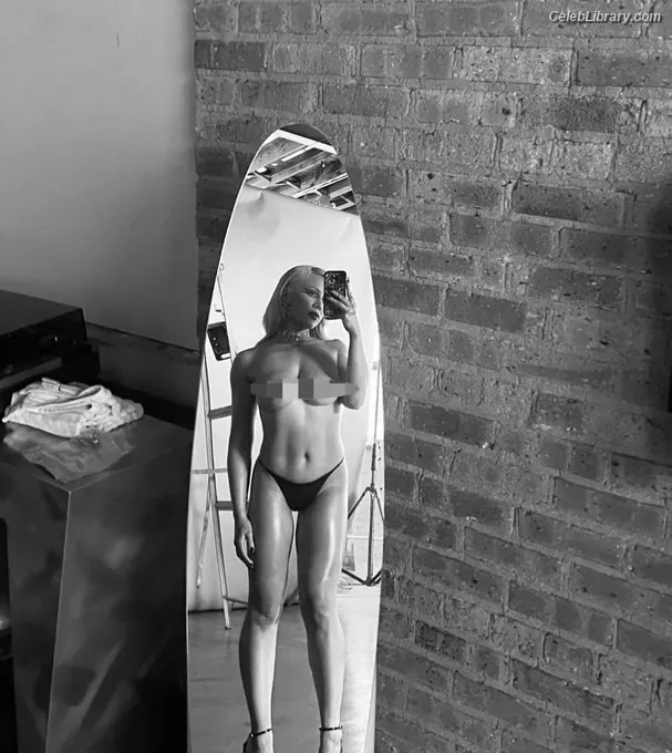 Slayyyter photo 15 of 165