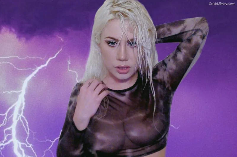 Slayyyter photo 3 of 166