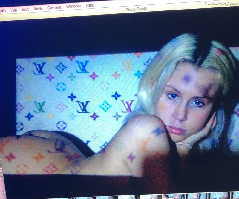 Slayyyter photo 20 of 166