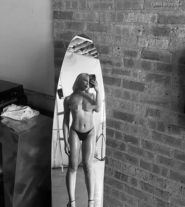 Slayyyter photo 15 of 166