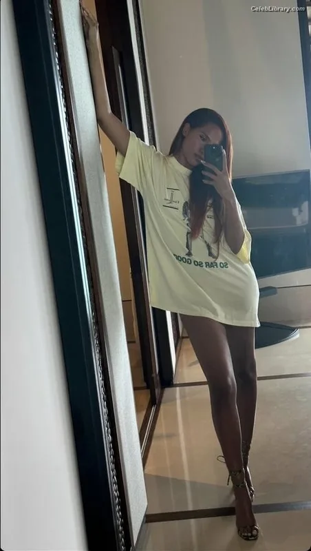 Snoh Aalegra photo 13 of 24