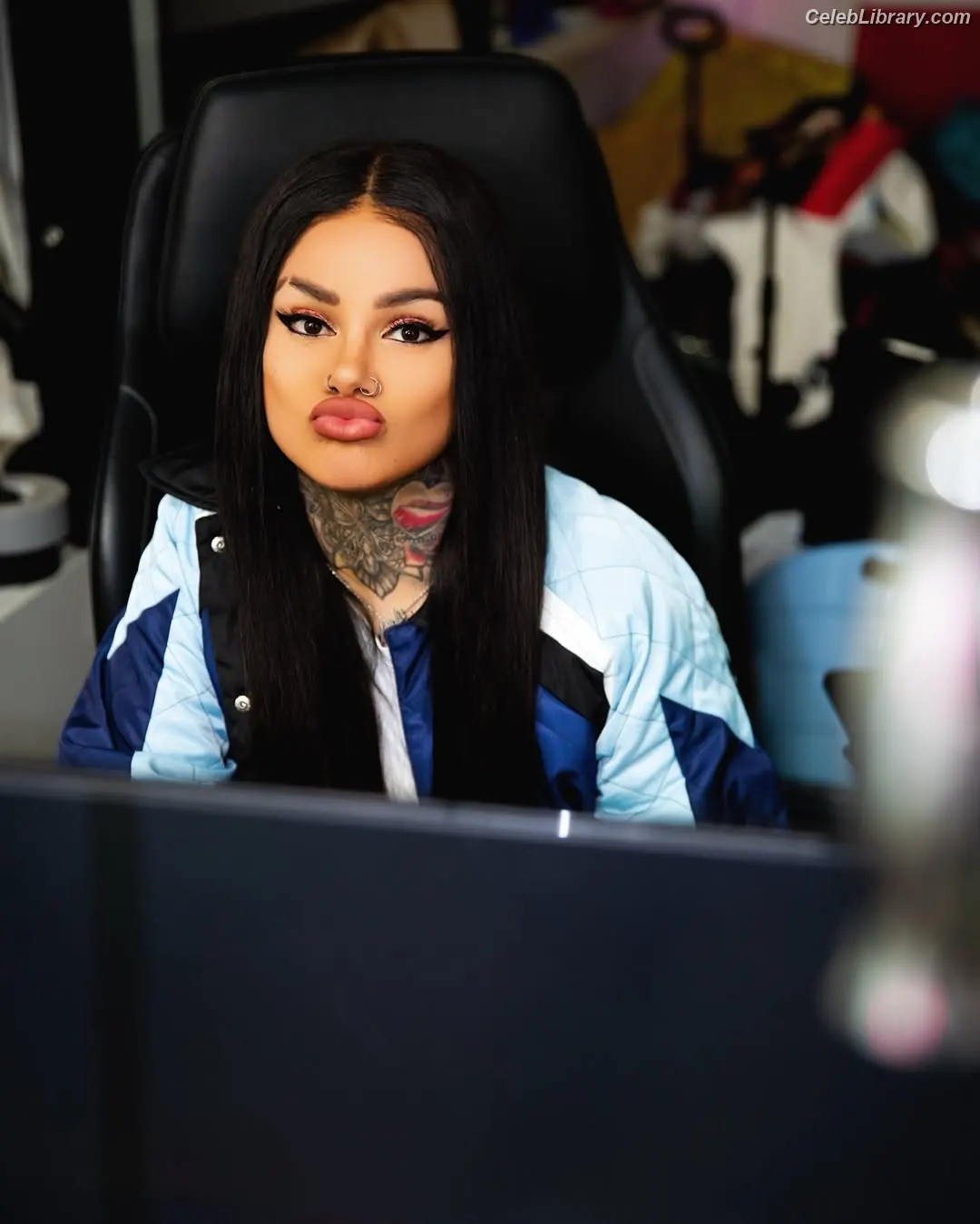 Snow Tha Product photo 4 of 50