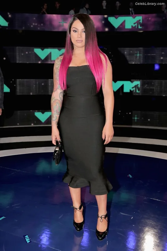 Snow Tha Product photo 8 of 51