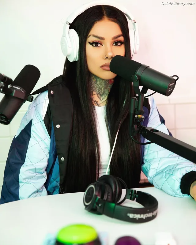Snow Tha Product photo 14 of 51