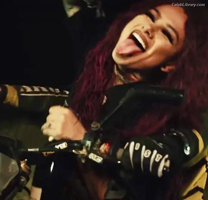 Snow Tha Product photo 18 of 51