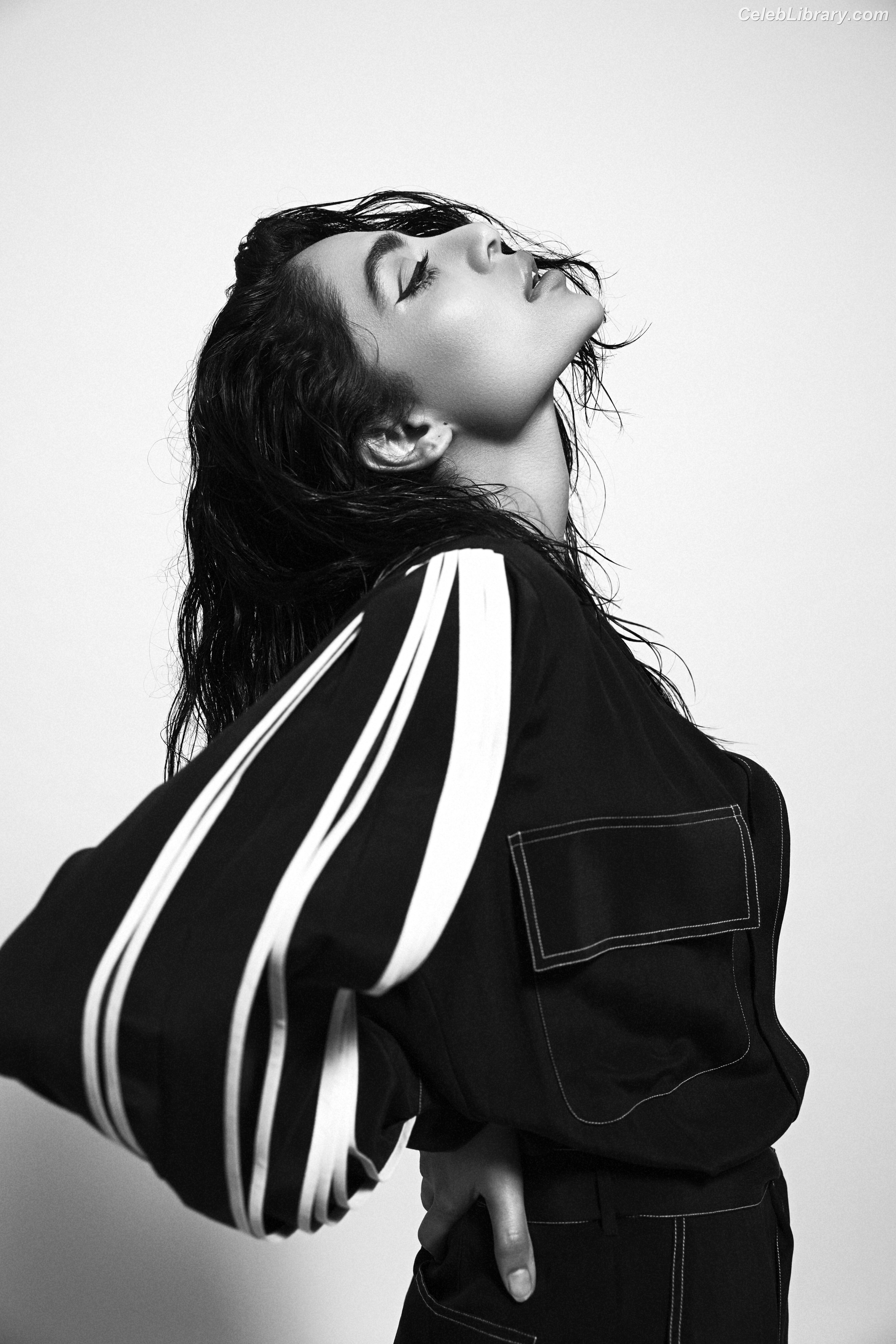 Sobhita Dhulipala photo 8 of 104