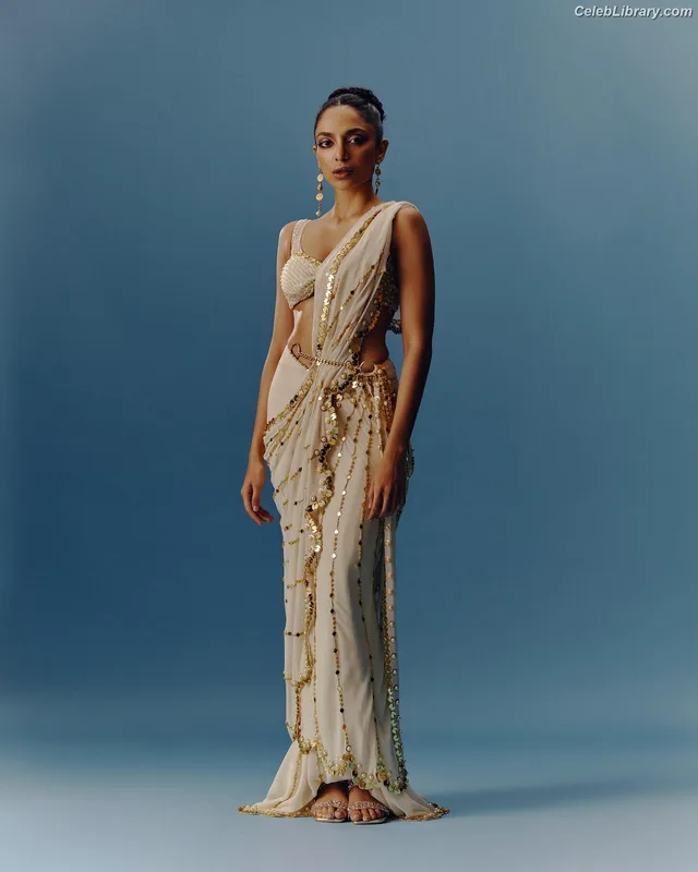 Sobhita Dhulipala photo 12 of 104