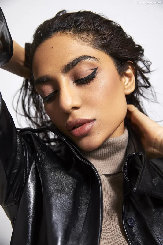 Sobhita Dhulipala photo 17 of 104