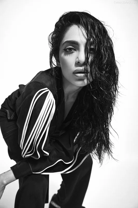 Sobhita Dhulipala photo 5 of 104
