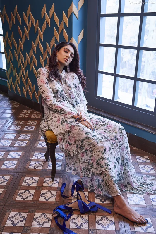 Sobhita Dhulipala photo 14 of 104