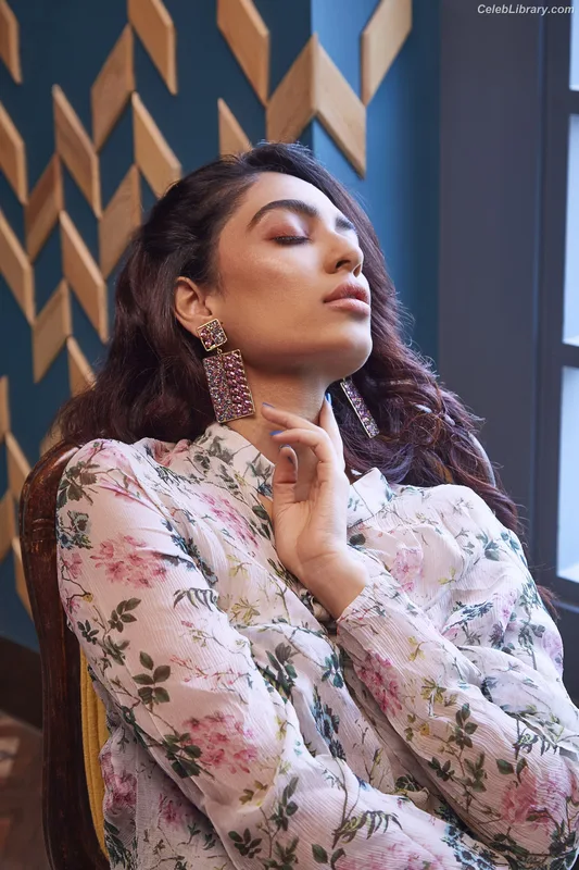 Sobhita Dhulipala photo 23 of 104