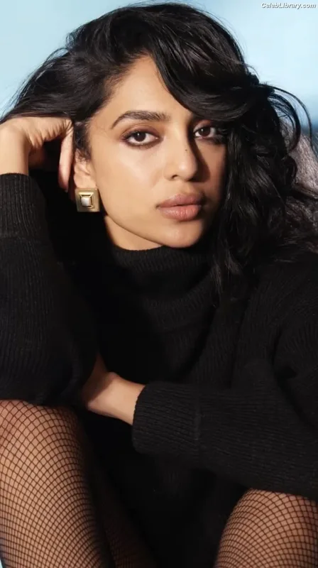 Sobhita Dhulipala photo 24 of 104