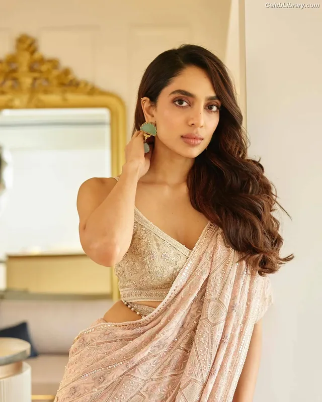 Sobhita Dhulipala photo 1 of 104