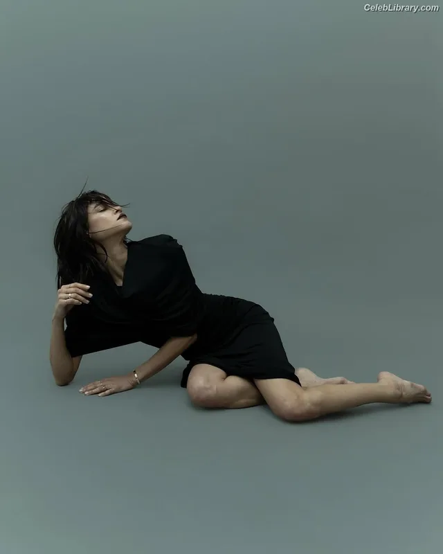 Sofia Boutella photo 2 of 150