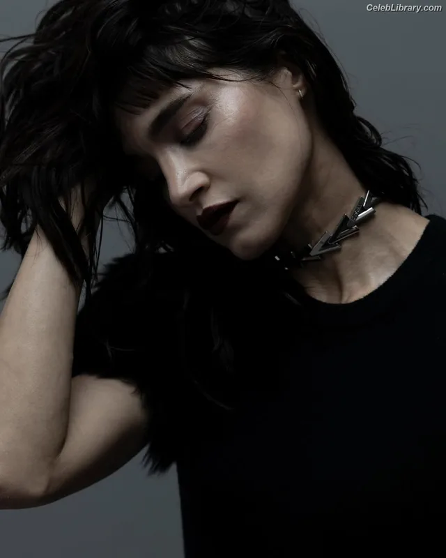 Sofia Boutella photo 3 of 150