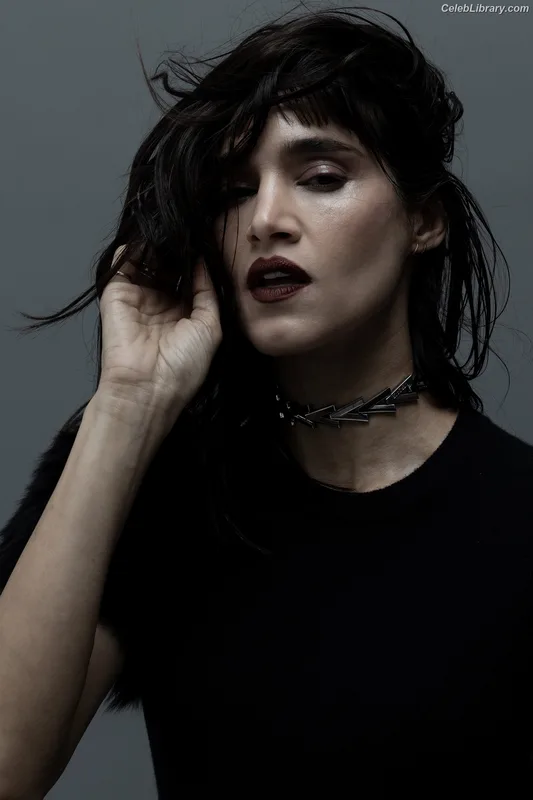 Sofia Boutella photo 1 of 150