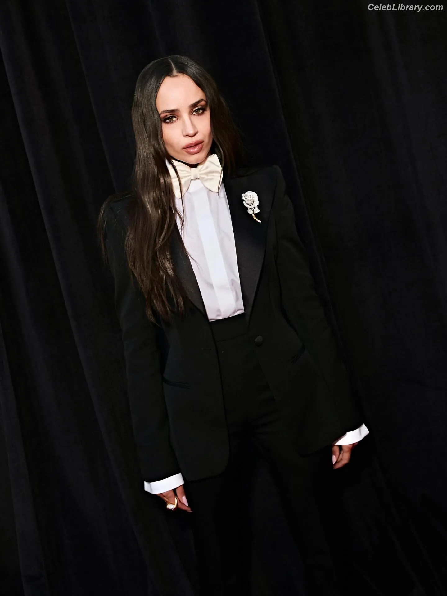 Sofia Carson photo 8 of 139