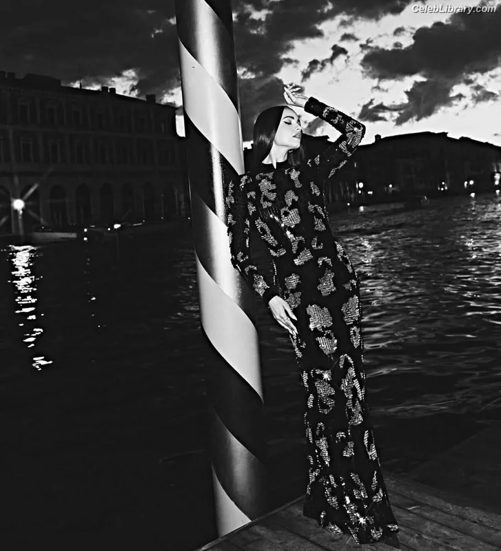 Sofia Carson photo 12 of 139