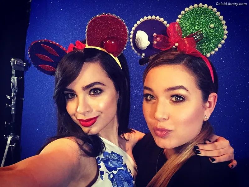 Sofia Carson photo 24 of 139