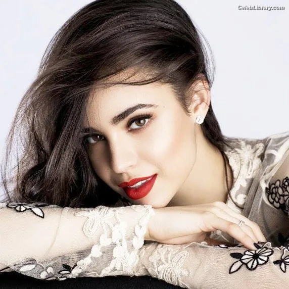 Sofia Carson photo 3 of 139