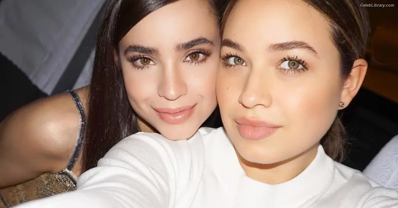 Sofia Carson photo 7 of 139