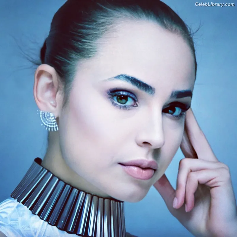 Sofia Carson photo 9 of 139