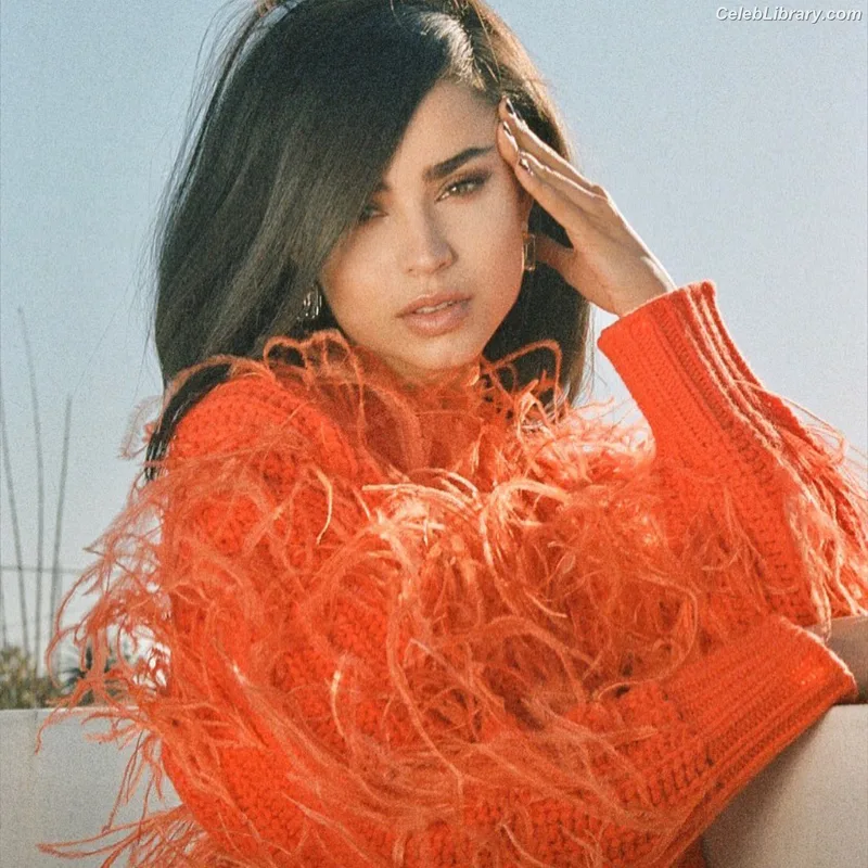 Sofia Carson photo 14 of 139