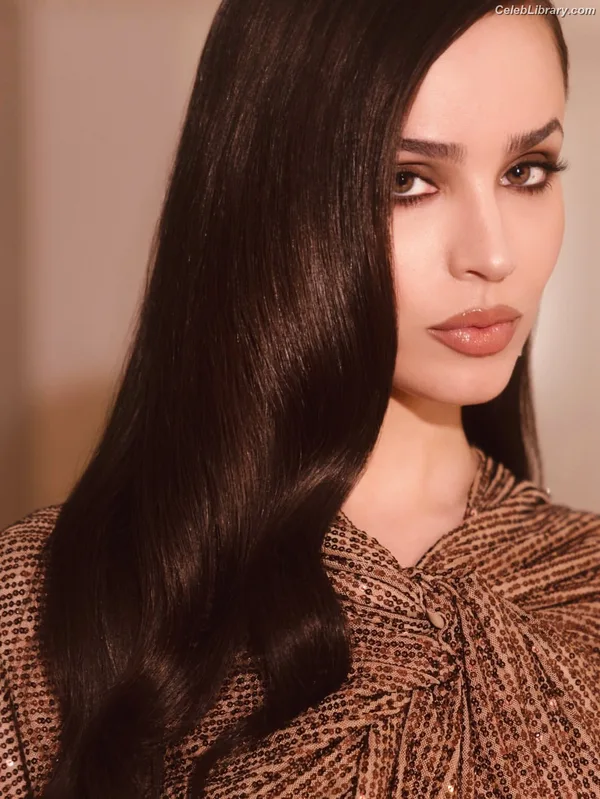 Sofia Carson photo 7 of 139