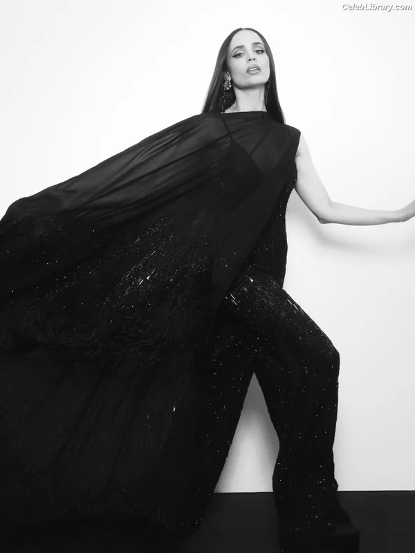 Sofia Carson photo 15 of 139