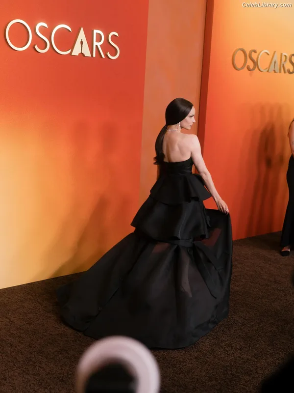 Sofia Carson photo 20 of 139