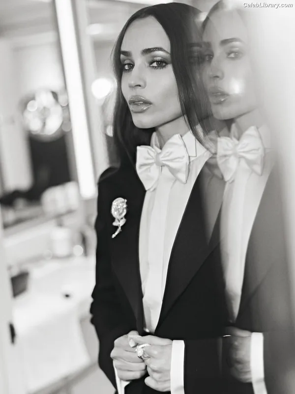 Sofia Carson photo 17 of 139