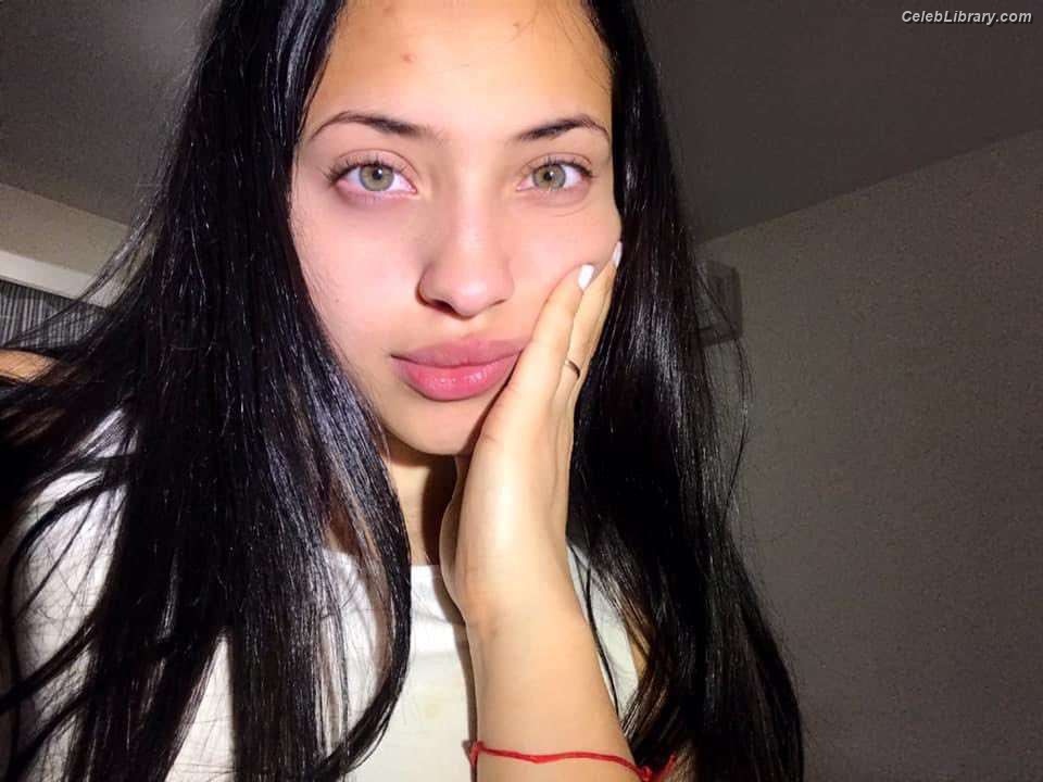 Sofia Golovkina Robles photo 7 of 64