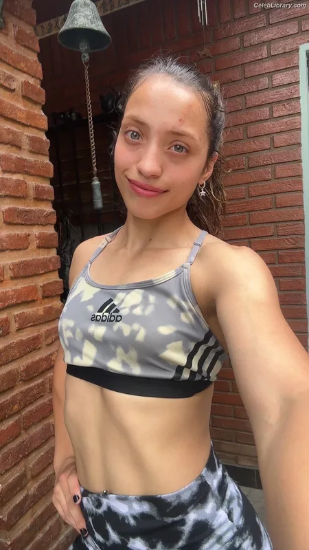 Sofia Golovkina Robles photo 14 of 64