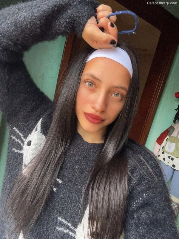 Sofia Golovkina Robles photo 9 of 64