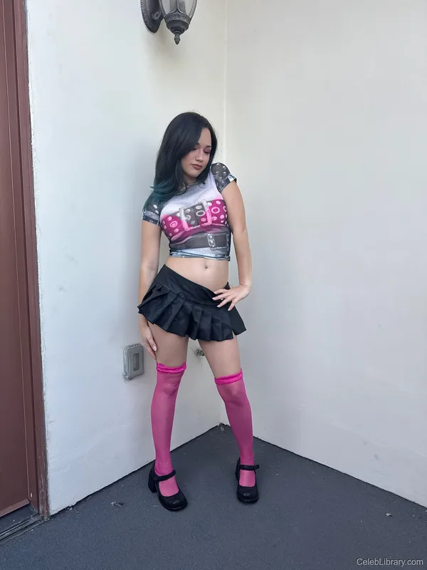 Sofia Gomez photo 1 of 531