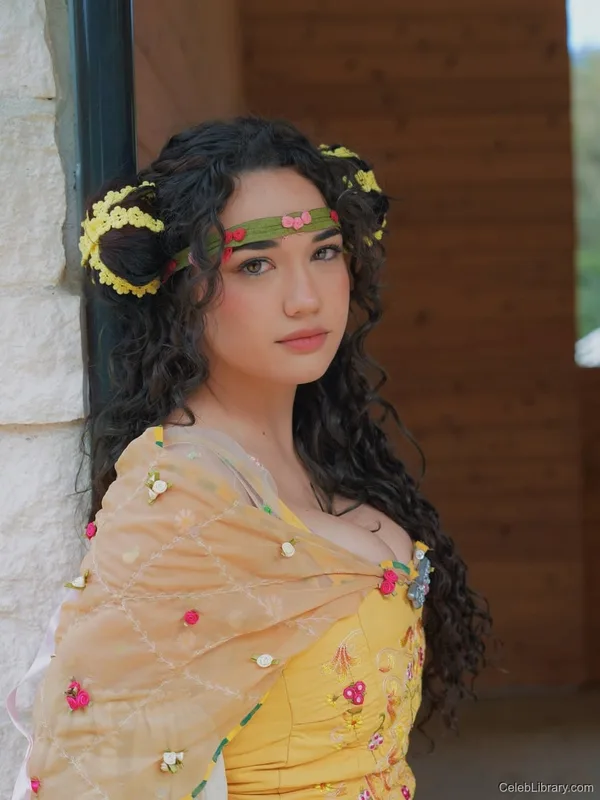 Sofia Gomez photo 18 of 531