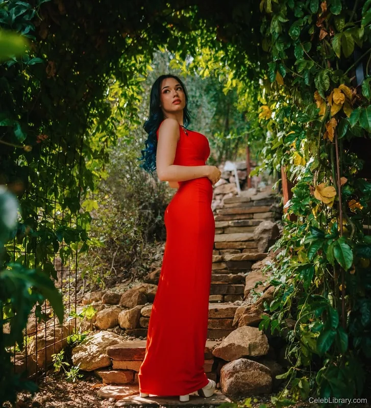 Sofia Gomez photo 9 of 531